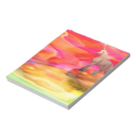 Einhorn in der gestrichenen Wüste Notizblock (Rotiert)