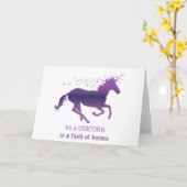 Einhorn in einem Feld der Pferde Spaß Zitat Spaß l Karte (Gelbe Blume)