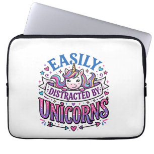 Einhorn leicht von Einhörnern abgelenkt Werbespot  Laptopschutzhülle