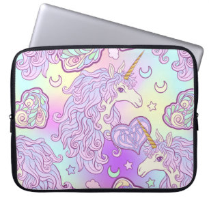 Einhorn mit mehrfarbiger Mähne, Schmetterlingsrege Laptopschutzhülle