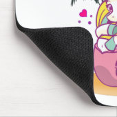 Einhorn mit Surfbrett am Strand Mousepad (Ecke)
