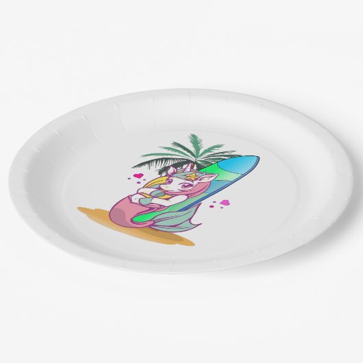 Einhorn mit Surfbrett am Strand Pappteller (Schrägansicht)