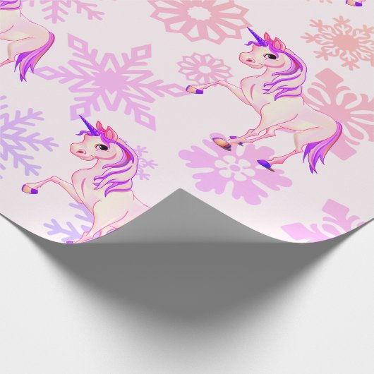 Einhorn Niedlich Girl Whimsical Pink Schneeflocken Geschenkpapier (Ecke)