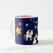 Einhorn-Regenbogen-Sterne. Feenhafte Zweifarbige Tasse (Vorderseite Links)