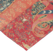 EINHORN UND DAME PLAYING ORGAN, TIERE rotes Grün Tischdecke (Schrägansicht)