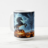Einhorn und Pumpkins in einem SturmHalloween-Abend Kaffeetasse (Vorderseite Links)
