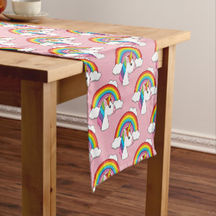 Einhorn und Regenbogen mit Wolken Kawaii Kurzer Tischläufer