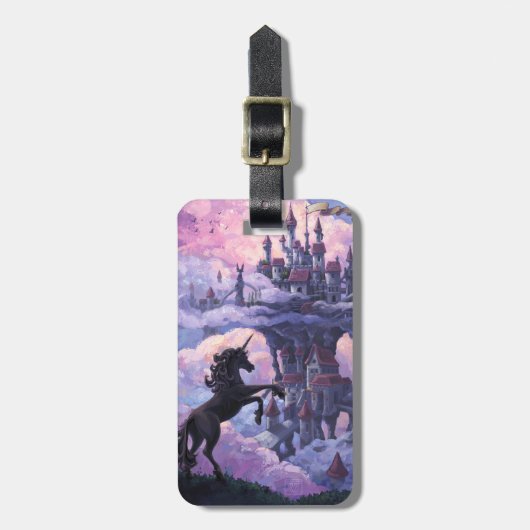 Einhorn und Schloss in den Wolken Gepäckanhänger (Vorderseite vertikal)
