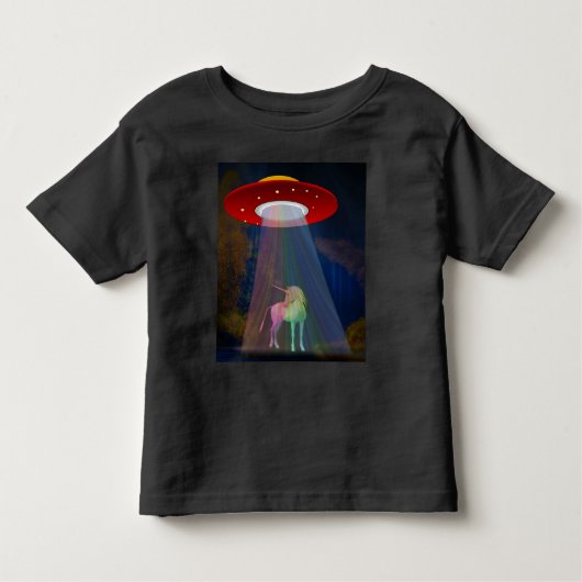 Einhorn unter UFO-Regenbogenbeam am Night, ZKoA Kleinkind T-shirt (Vorderseite)