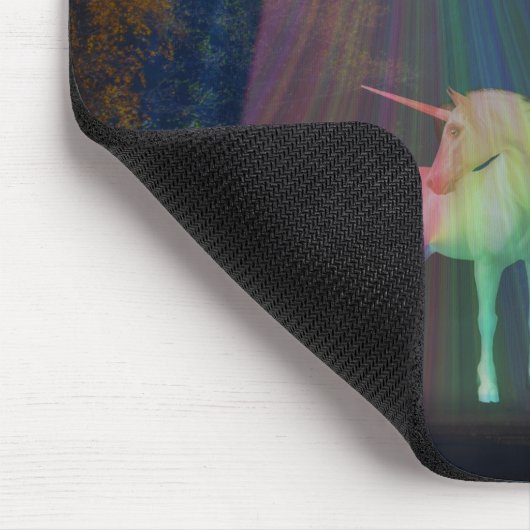 Einhorn unter UFO-Regenbogenbeam am Night, ZKoA Mousepad (Ecke)