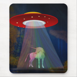 Einhorn unter UFO-Regenbogenbeam am Night, ZKoA Mousepad