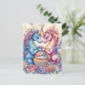 Einhorndrachen mit Cupcake und Blumen Postkarte (Stehend Vorderseite)