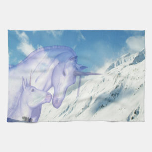 Einhornende Mama und ihr Baby auf dem Snowy Mounta Geschirrtuch