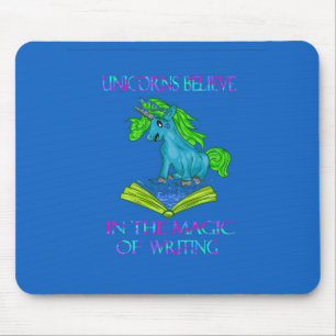 Einhörner glauben an die Magie Mousepad