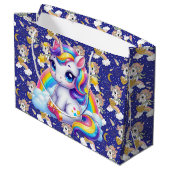 Einhörner und Regenbögen Große Geschenktüte (Rückseite Schrägansicht)