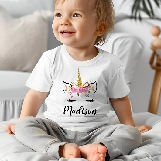 Einhorngesicht mit Eyelasenbezeichnung Personalisi Baby T-shirt