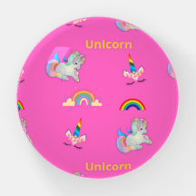 Einhornmuster auf Rosa