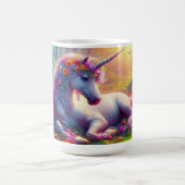 Einhornruhen in einem lebendigen verzauberten Wald Kaffeetasse (Mittel)