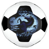 Einhornschwarze Magic Fairy im Dunklen Wald Fußball (Gedreht)