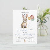 Einige Bunny 1. Osterfrühling Geburtstagsparty Einladung (Stehend Vorderseite)