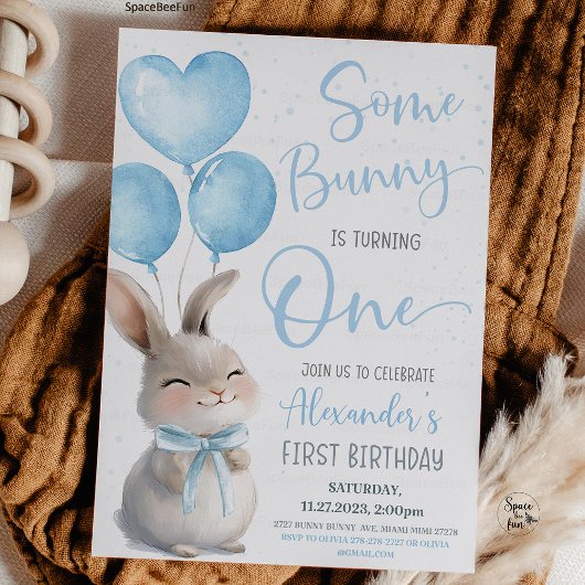Einige Bunny ist ein Bow Bunny 1. Birthda Einladung
