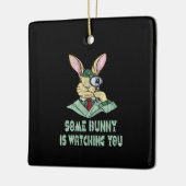 Einige Bunny sieht dir Ostersonne zu Keramikornament (Links)