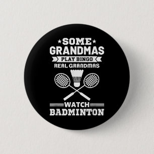 Einige Grandmas spielen Bingo Real Grandmas Badmi Button