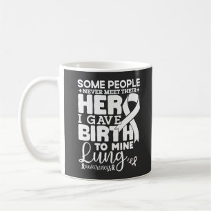 Einige Menschen treffen ihren Helden nie Lungenaus Kaffeetasse