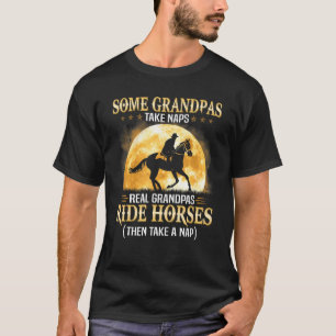 Einige Omas machen Nickerchen Wirkliche Omas reite T-Shirt