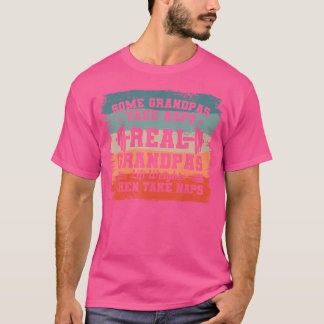 Einige Omas und Opas machen ein Nickerchen Wirklic T-Shirt