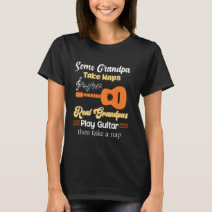 Einige Opa machen Nickerchen Wirkliche Opas spiele T-Shirt