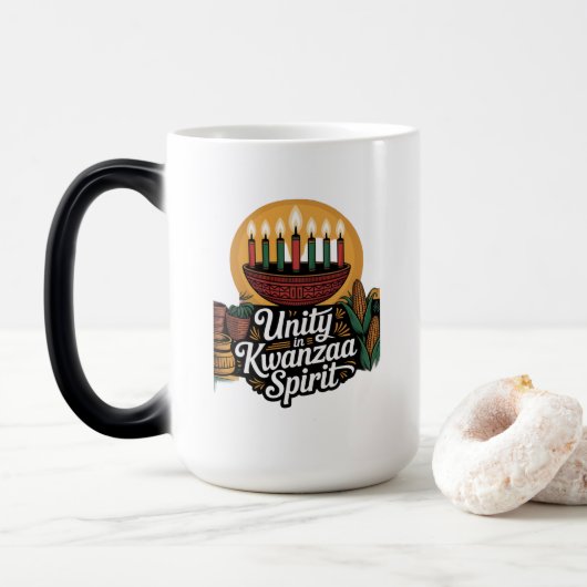 Einigkeit im Kwanzaa-Geist Verwandlungstasse (Mit Donut)