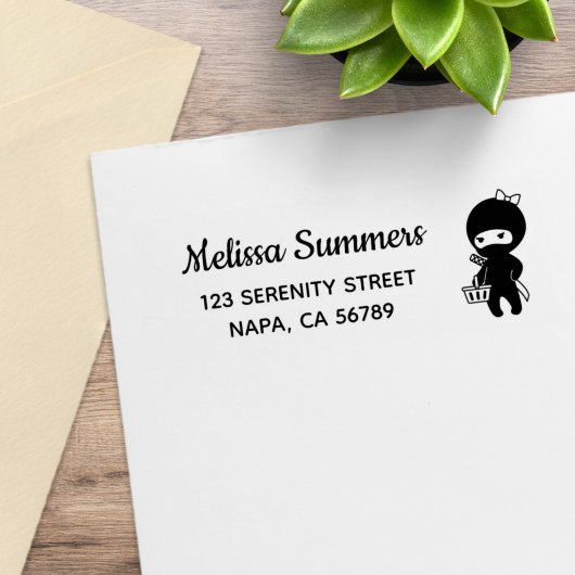Einkaufs-Ninja-Mädchen-Rücksendeadresse Gummistempel