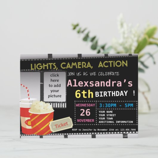 EINLADUNG DER BIRTHDATEIEN FÜR BILDFILMBEWOHNER (Stehend Vorderseite)