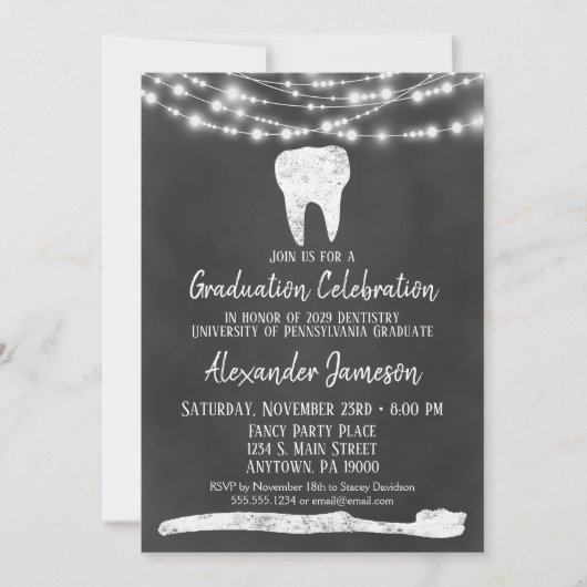 Einladung der Chalkboard Dental Graduation Party (Vorderseite)