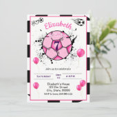 Einladung der Fußball-Birthday-Girl (Stehend Vorderseite)