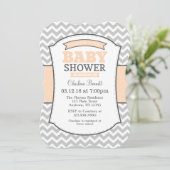 Einladung der Peach Gray Zickzack Baby Dusche (Stehend Vorderseite)