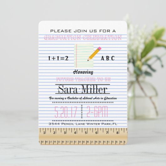 Einladung des Abschlusses für Notebook-Papierlehre (Stehend Vorderseite)