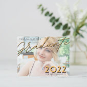 Einladung des Abschlusses für Typografie in zwei T Postkarte (Stehend Vorderseite)