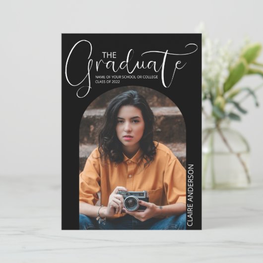 Einladung des Abschlusses "Graduate Arched Foto" (Stehend Vorderseite)