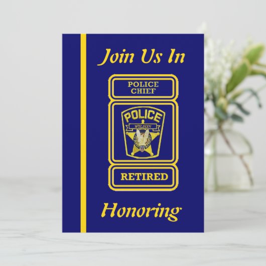 Einladung des Polizeichefs zum Ruhestand (Stehend Vorderseite)