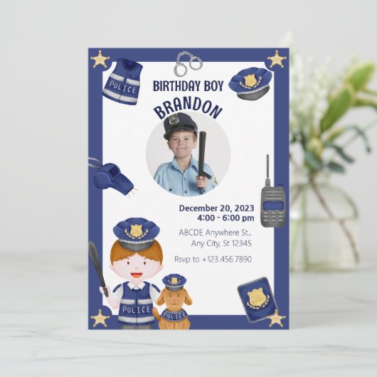 Einladung des Polizeipersonals (Stehend Vorderseite)