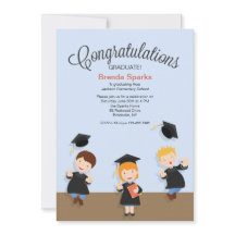 Einladung eines jungen Abschlusses mit Hochschulab