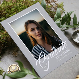 Einladung für Hochschulabsolventen Modernes bearbe