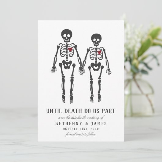 Einladung gotischer Skelette (Stehend Vorderseite)