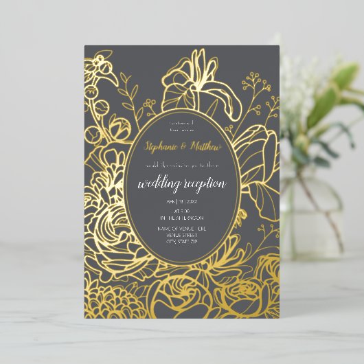 Einladung von Blumenblättern (Stehend vorne)