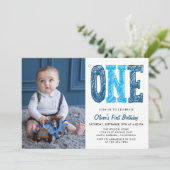 Einladung von Boy First Birthday Foto (Stehend Vorderseite)