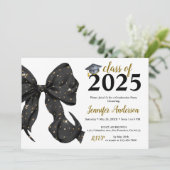 Einladung von Glamour Black/Gold Bow Graduation Pa (Stehend Vorderseite)