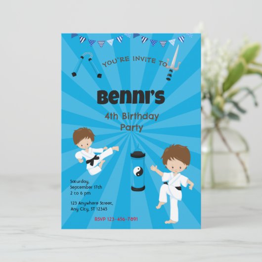 Einladung von Karate Birthday (Stehend Vorderseite)