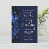Einladung von Moody Blue Floral Wedding (Stehend Vorderseite)